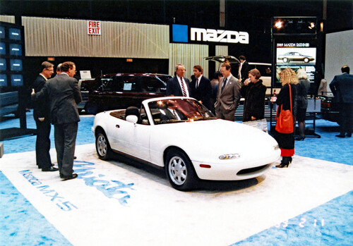 Weltpremiere des Mazda MX-5 auf der Motorshow in Chicago.