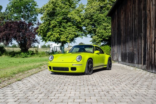 RM Sotheby’s versteigert diesen 2022er Ruf Porsche SCR zum Schätzpreis von mindestens 1,1 Millionen Euro.