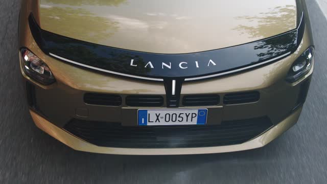 Footage: Lancia Ypsilon.